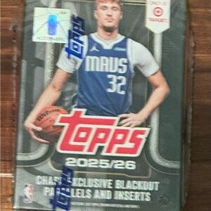 Topps 2025/26 Basketball Card Pack with Blue and Red Accents